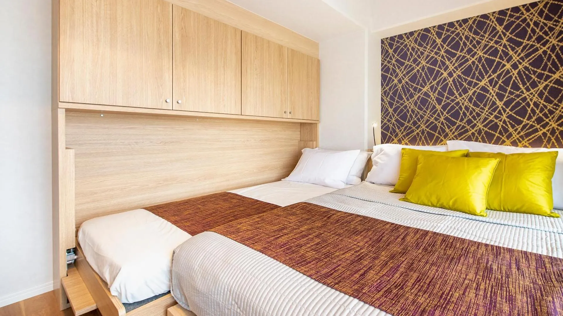 Across Akihabara Hotel Tokyo Guest house